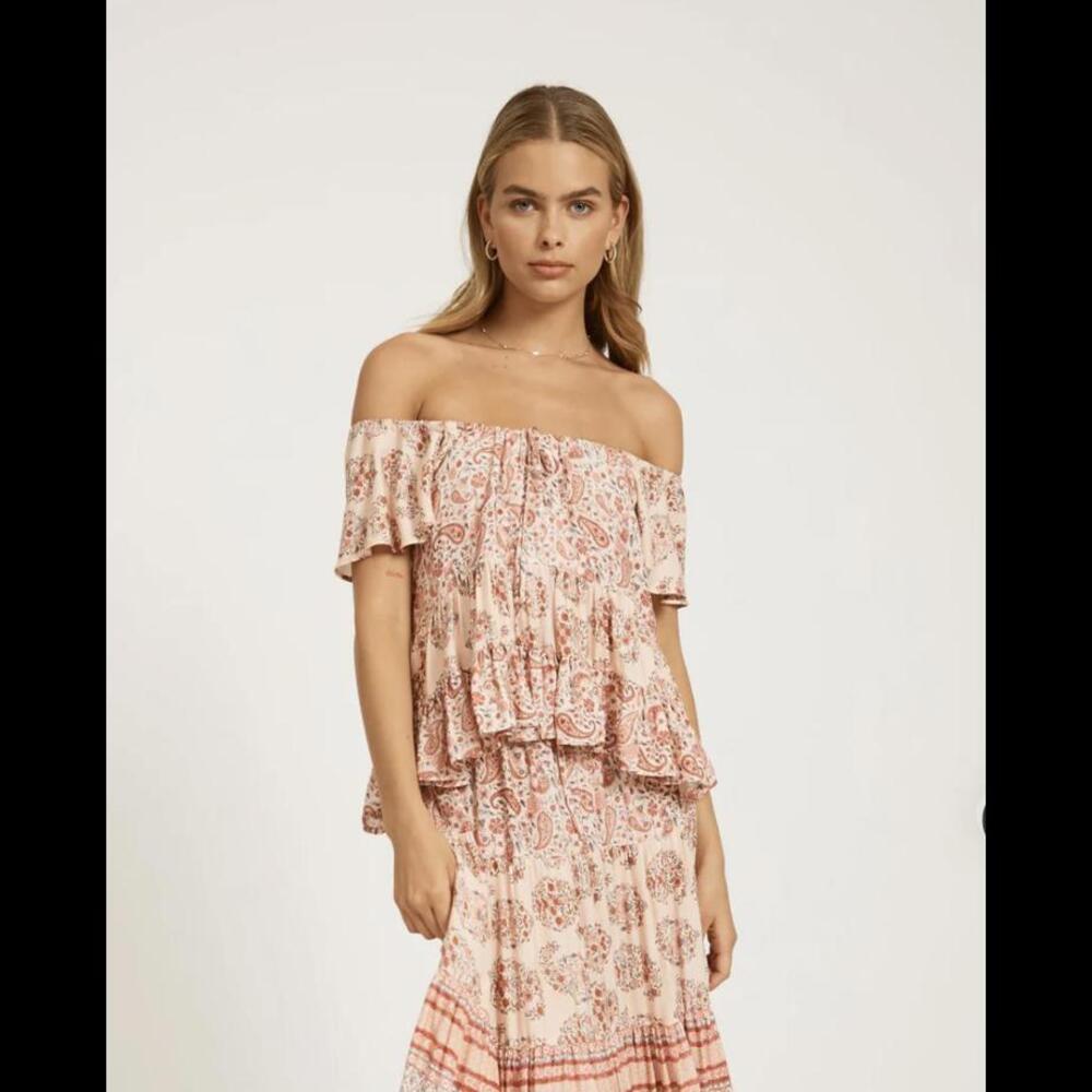 NWT Arnhem Wander Top in Pink Sands Size US Small/AU 8